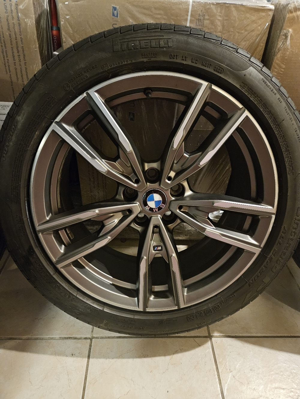 Bmw - Picture 4 of 16